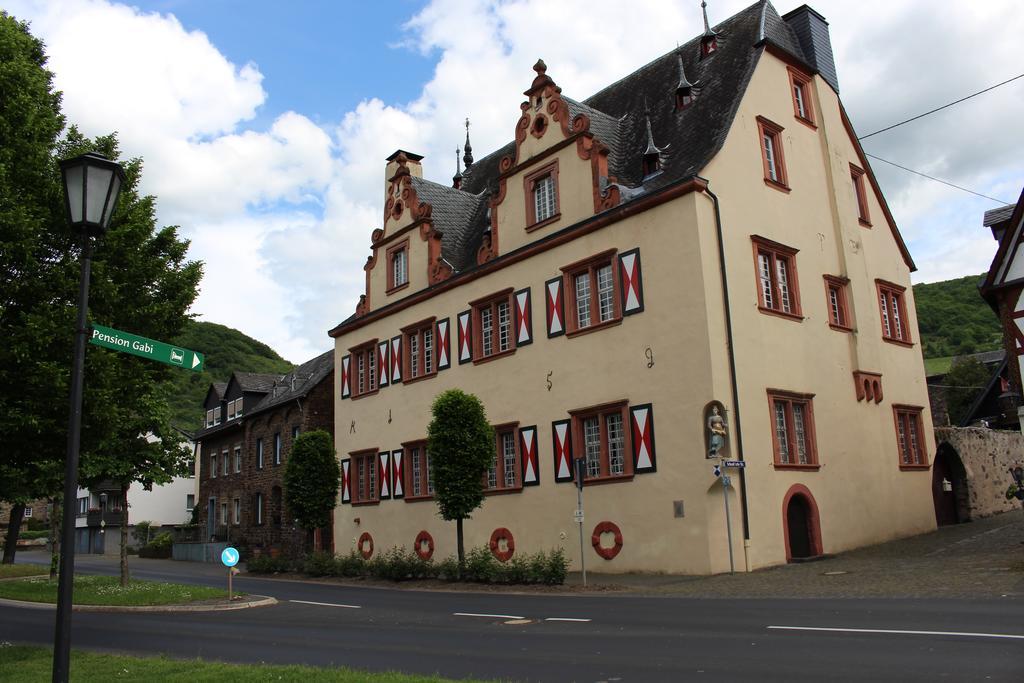 Ferienwohnungen Am Bruttiger Moselsteig Buitenkant foto